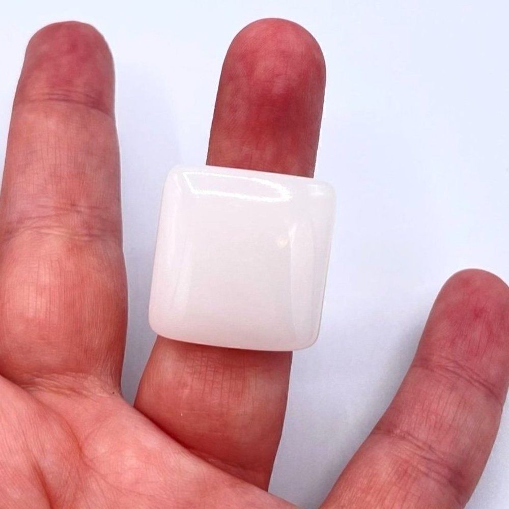 White Acrylic Geometric Square Chunky Statement Ring Size 7 - Picture 6 of 8